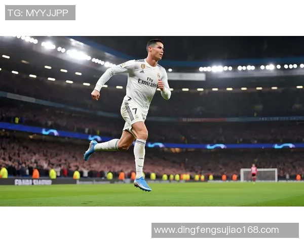 小孩模仿足球巨星踢球成就梦想 引领未来球场新星风潮